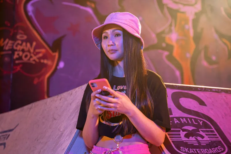 Lah, Boleh, and Lor Are All Over Your TikTok FYP Now — Here's Why Linguists Can't Look Away